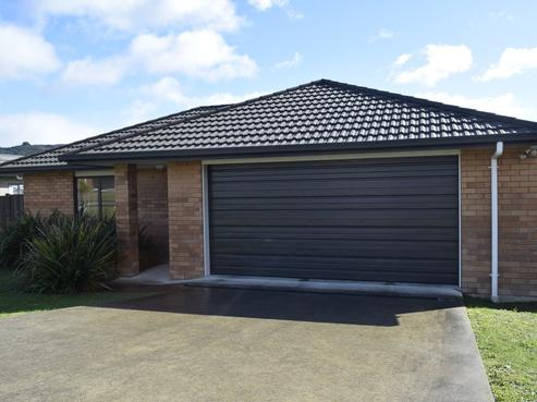 11 Diamond Grove, Brown Owl