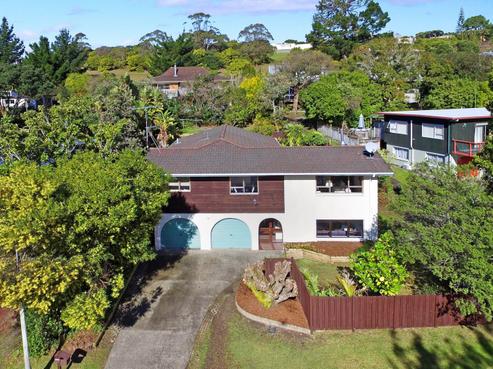 56 Saddleback Rise, Murrays Bay