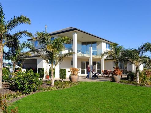 355 Pinecrest Drive, Gulf Harbour