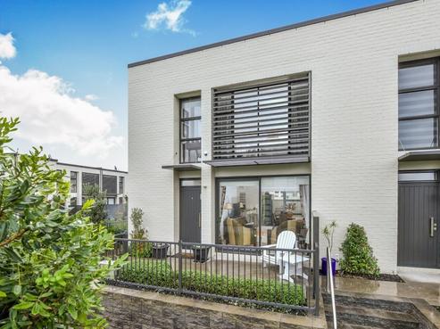39 Bluegrey Avenue, Stonefields