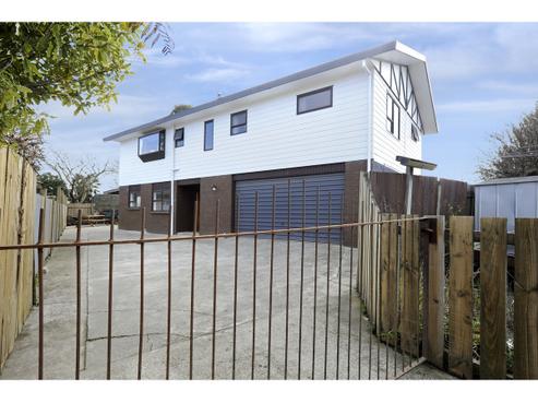 4A Bolt Road, Annesbrook