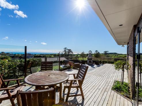 657 Plymouth Road, Oakura