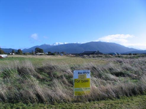 59 Oraka Street, Te Anau