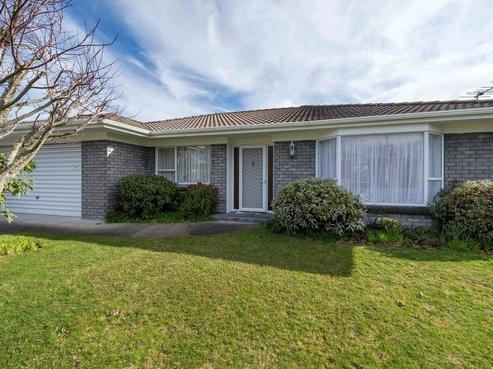 18 Goodwin Avenue, Springfield