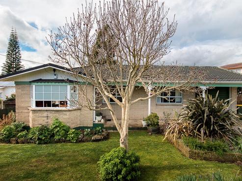 23 Helvetia Road, Pukekohe