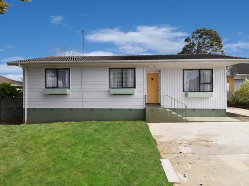8 Foxlaw Street, Randwick Park