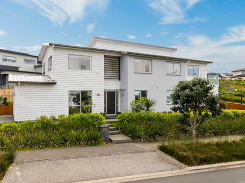 1 Remuremu Street, Long Bay