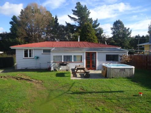 16 Golf Street, Putaruru
