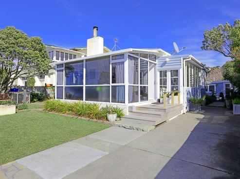 112 Beach Road, Haumoana