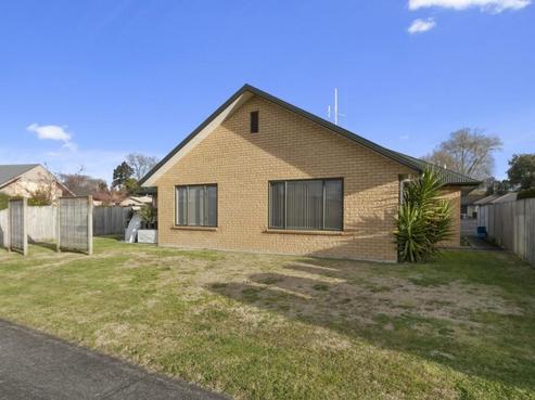 35/2 Grace Avenue, Leamington