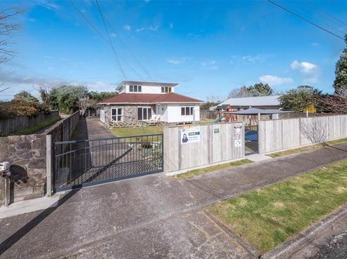 32 Douglas Street, Hawera
