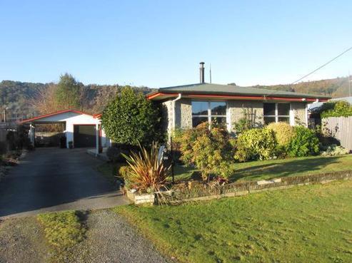47 Main Street, Reefton