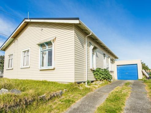 25 Ashton Terrace, Castlecliff
