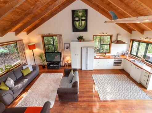 137 Lone Kauri Road, Karekare