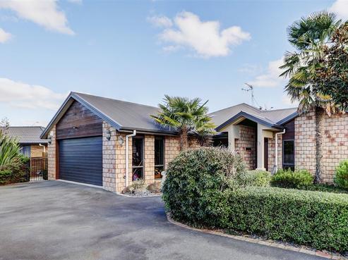 30 Milbrook Place, Chartwell