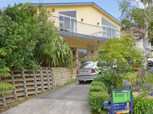 6 Chichester Drive, Pinehaven