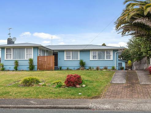 12 Mount View Drive, Mangakakahi