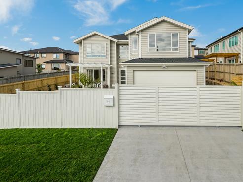 12 Fernhill Way, Oteha