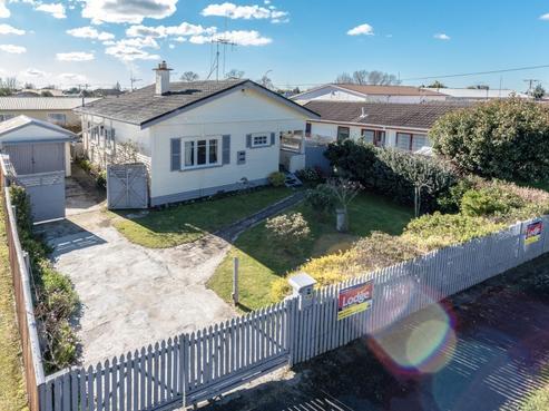 2 Moncrieff Avenue, Fairfield