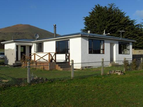 801 Hillfoot Road, Clinton and Surrounds