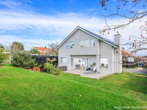 104B Lake Road, Belmont