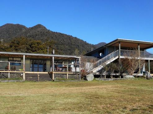 1730 Lake Brunner Road, Moana / Lake Brunner