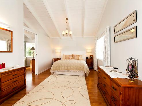 22 Great North Road, Riverhead