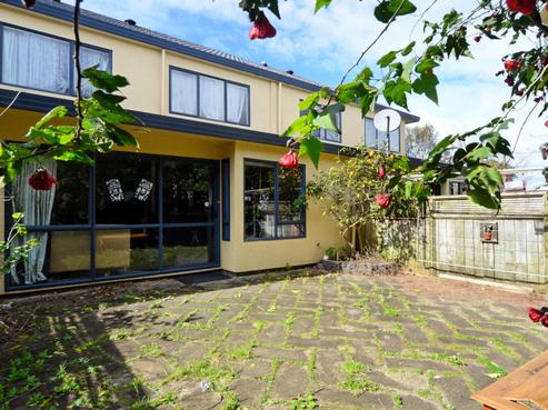 103E Saint Lukes Road, Sandringham