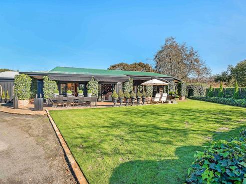 1918 Buckland Road, Buckland