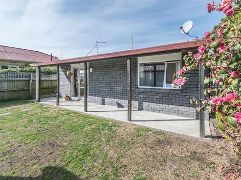 2/10 Hume Street, Sydenham