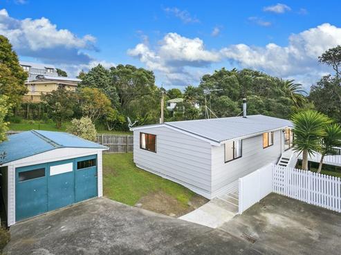 2/102 Verran Road, Birkdale