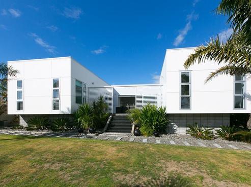 1 Vardon Way, Waiwhakaiho
