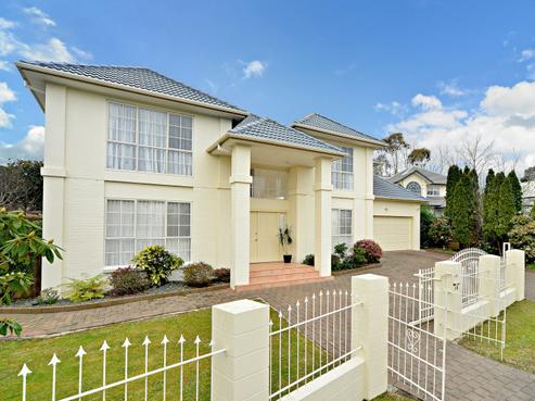 31 Rochester Crescent, Somerville