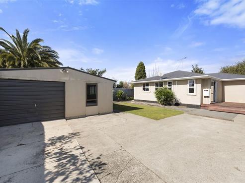 11 Queen Road, Bellevue