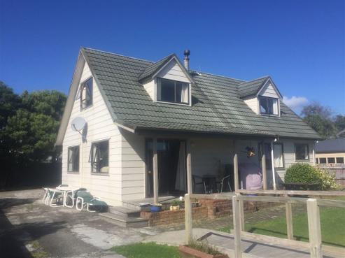 48A Hoffman Street, Hokitika