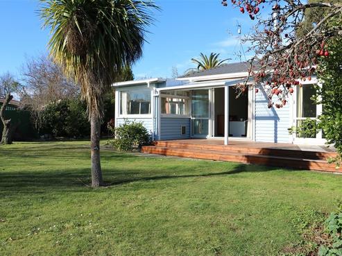32 Penfold Square, Leithfield