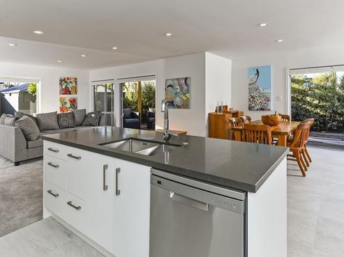 2/47 Knights Road, Rothesay Bay