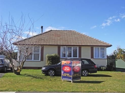 16 Massey Crescent, Marewa