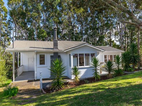 83 Kauri Point Road, Laingholm