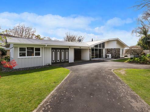 75B Beach Road, Pahurehure