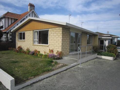 1/22 Jackson Street, West End