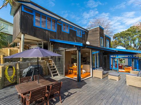 52 Clarence Road, Northcote Point