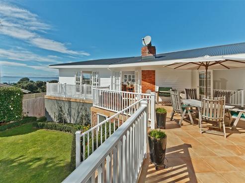 27 Braemar Road, Castor Bay