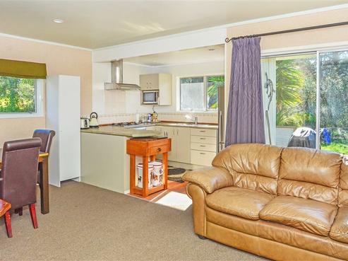 19 Bays Road, Orere Point
