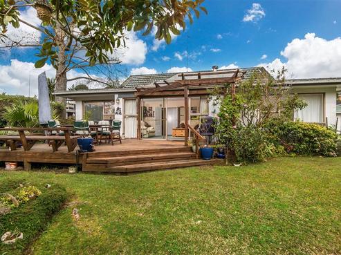2/29 Awaruku Road, Torbay