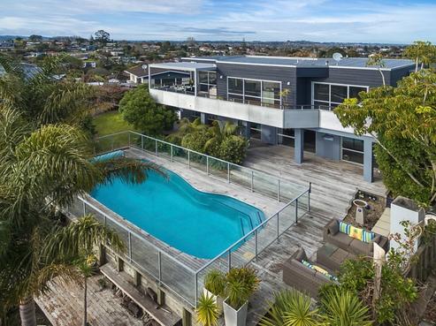 12 Haseler Crescent, Howick
