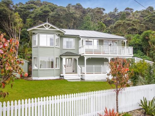 1187 Scenic Drive North, Swanson