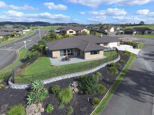 7 Poynton Lane, Maunu