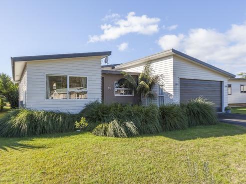 31 Scott Drive, Cooks Beach