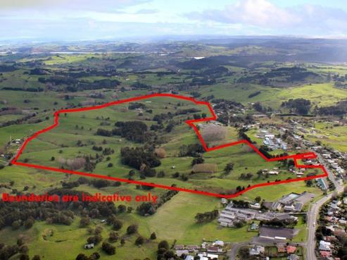 11 School Road, Wellsford